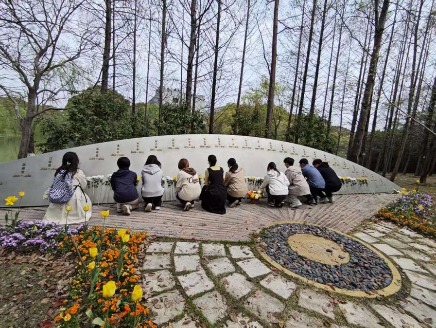 dd7686c07c25a4553bcd15fea37d6ed7